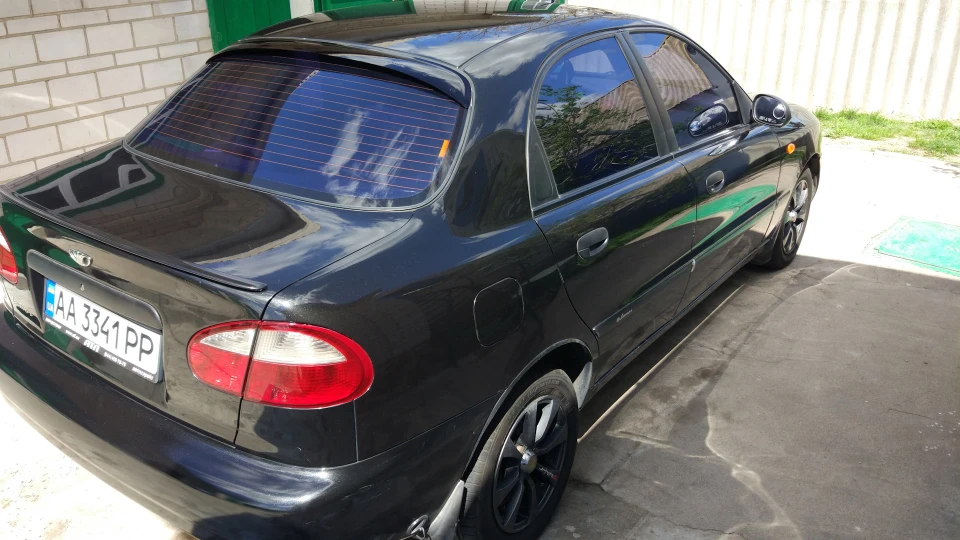 Daewoo Lanos Black 2