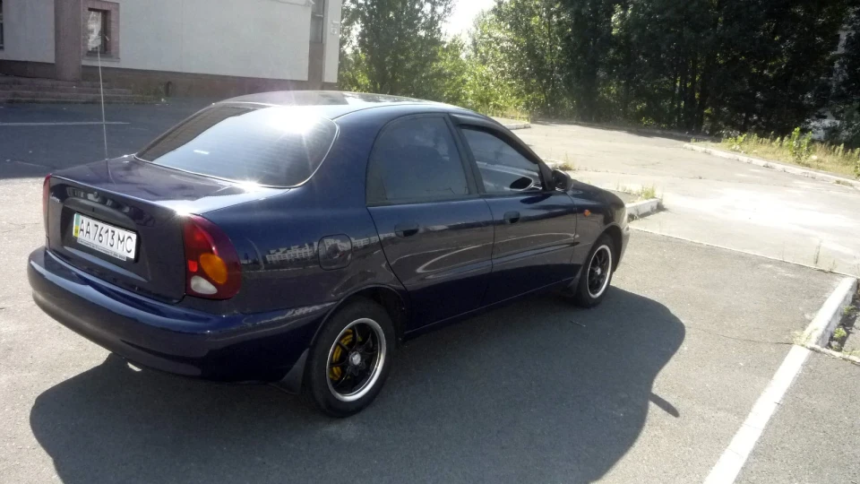 Daewoo Lanos Blue SE 4