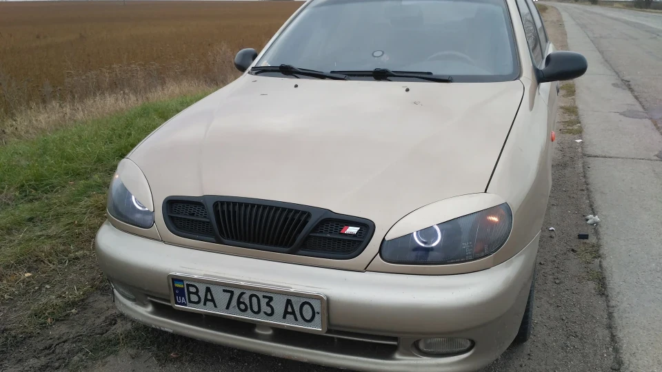 Daewoo Lanos Cashmere Beige Met 1.5SX 3
