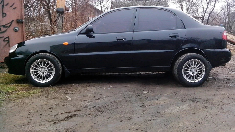 Daewoo Lanos 5