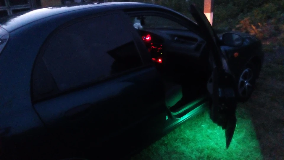 Daewoo Lanos Dark Swallow 5