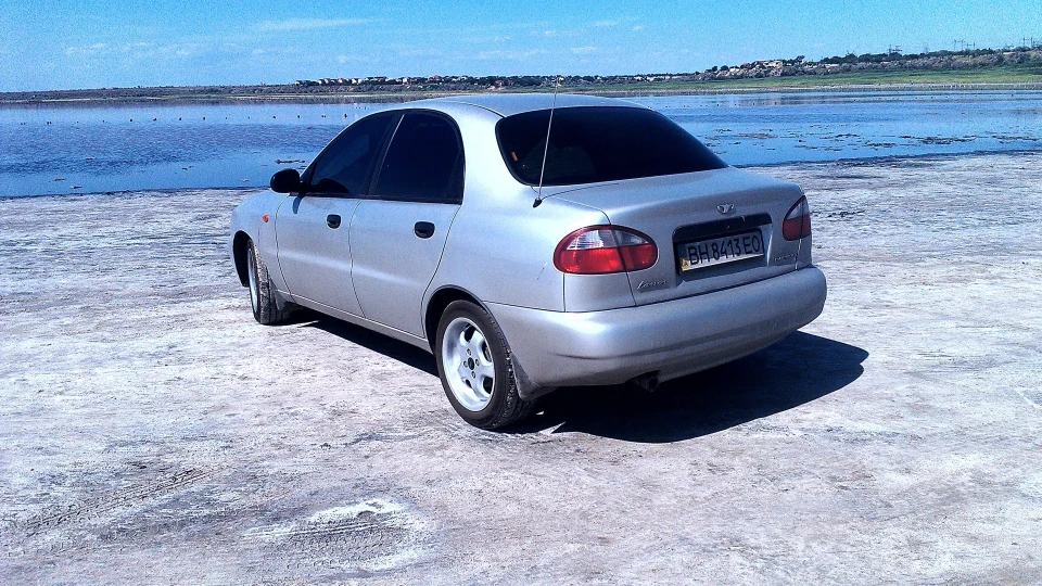 Daewoo Lanos for every day 3