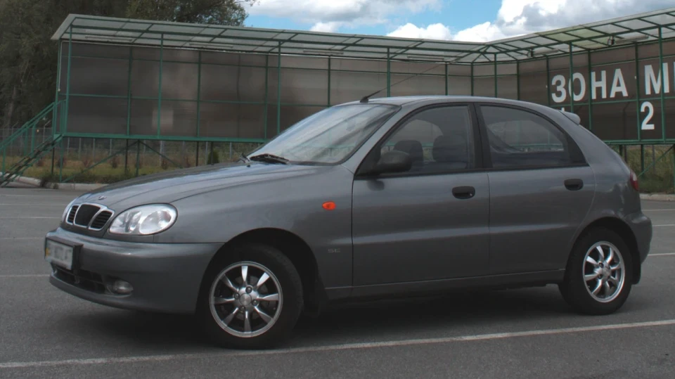 Daewoo Lanos Hatchback 1,5 grey 5