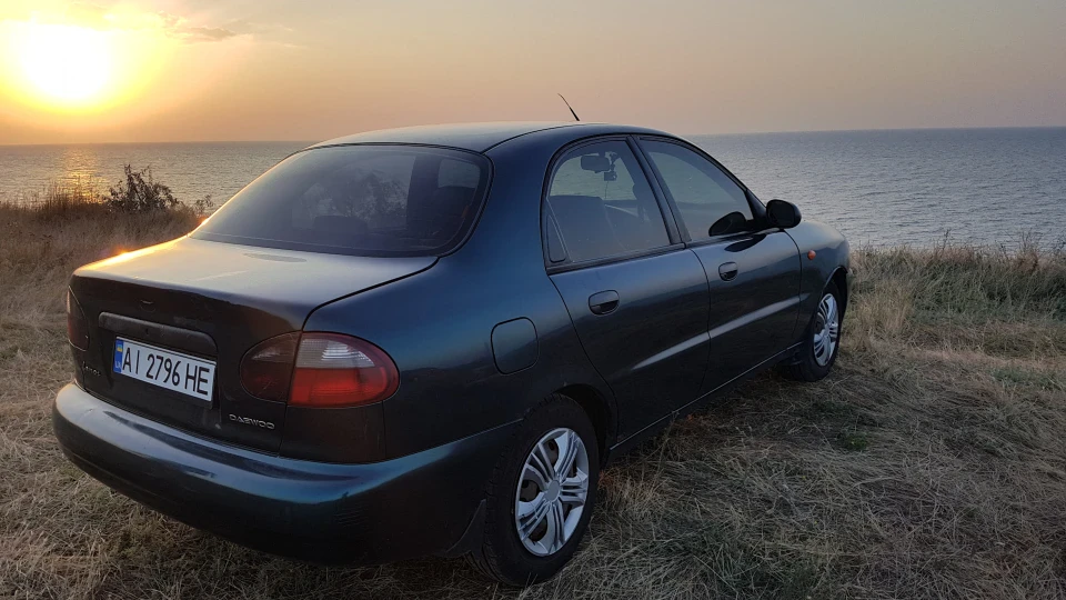 Daewoo Lanos Смарагдовий