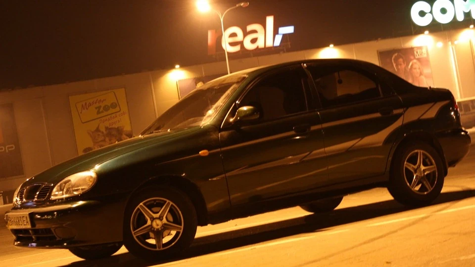 Daewoo Lanos L1fe edition's 3