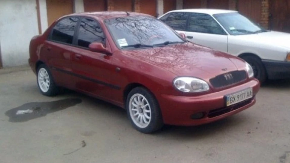 Daewoo Lanos Lanos 1.5L 4