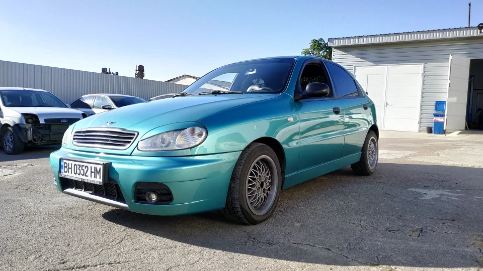 Daewoo Lanos Looney Tunes • 2