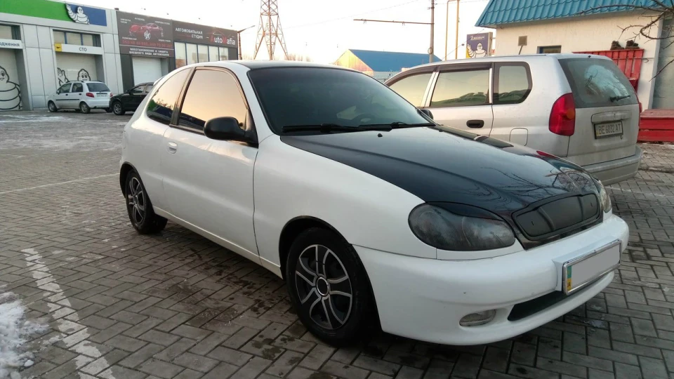 Daewoo Lanos маленький MACAN 3