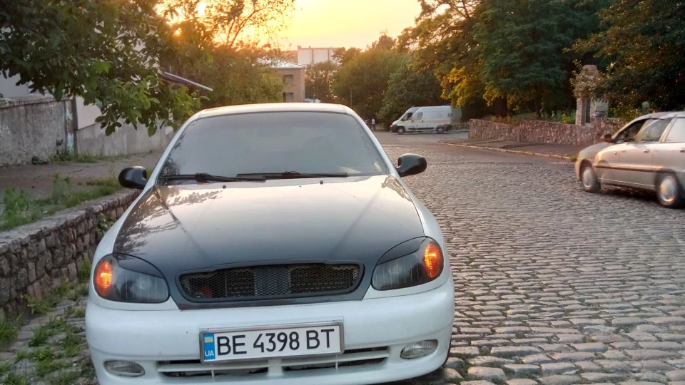 Daewoo Lanos маленький MACAN 4