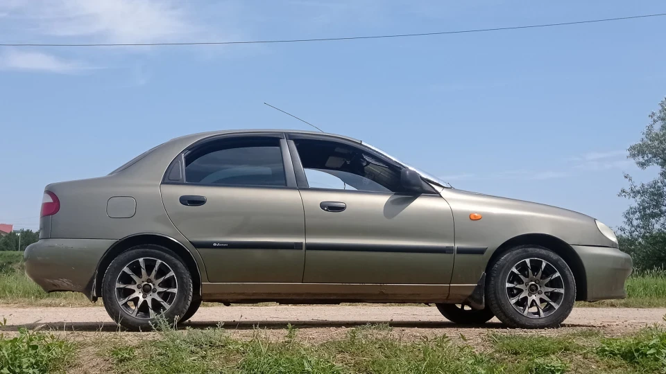 Daewoo Lanos Чергове жоповозка...