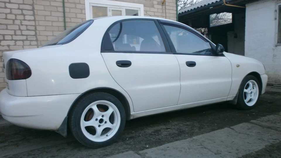 Daewoo Lanos *Pan-Polyak* 4
