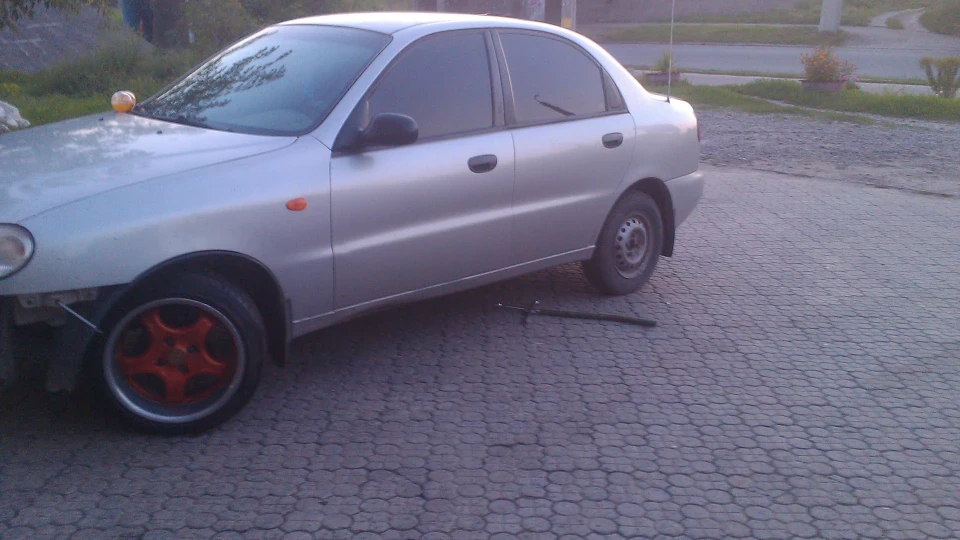 Daewoo Lanos майже стік 3