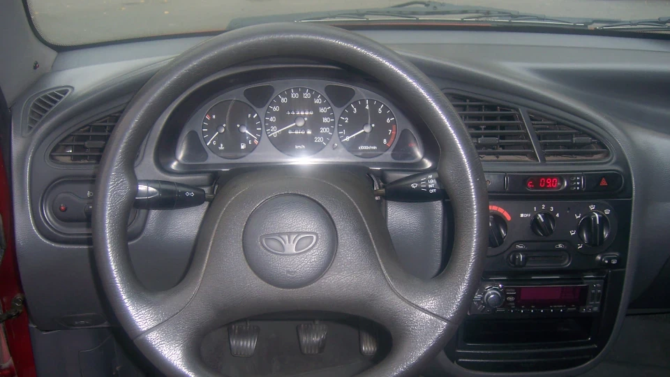 Daewoo Lanos SE 2