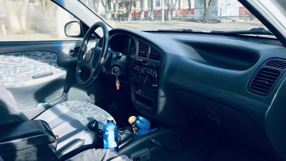 Daewoo Lanos SE 2