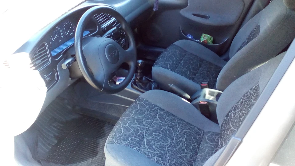 Daewoo Lanos SE 2