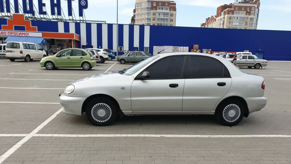 Daewoo Lanos SE 2