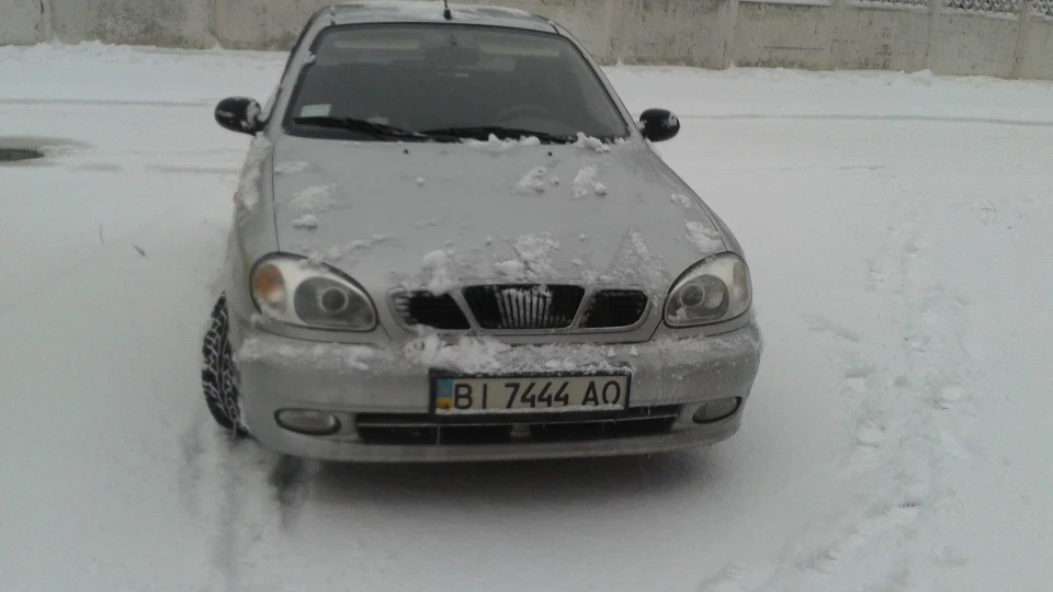 Daewoo Lanos Сріблястий Сток +
