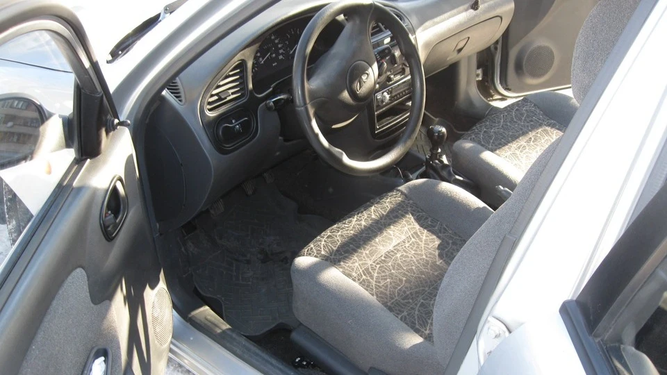 Daewoo Lanos Сірий металік 2