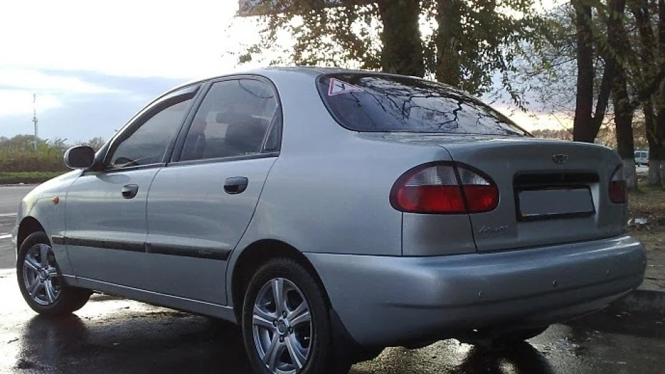 Daewoo Lanos Silverita 4