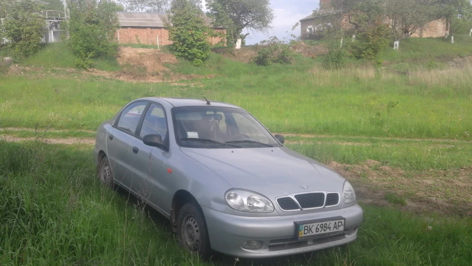 Daewoo Lanos Сірий металік 1.5 5