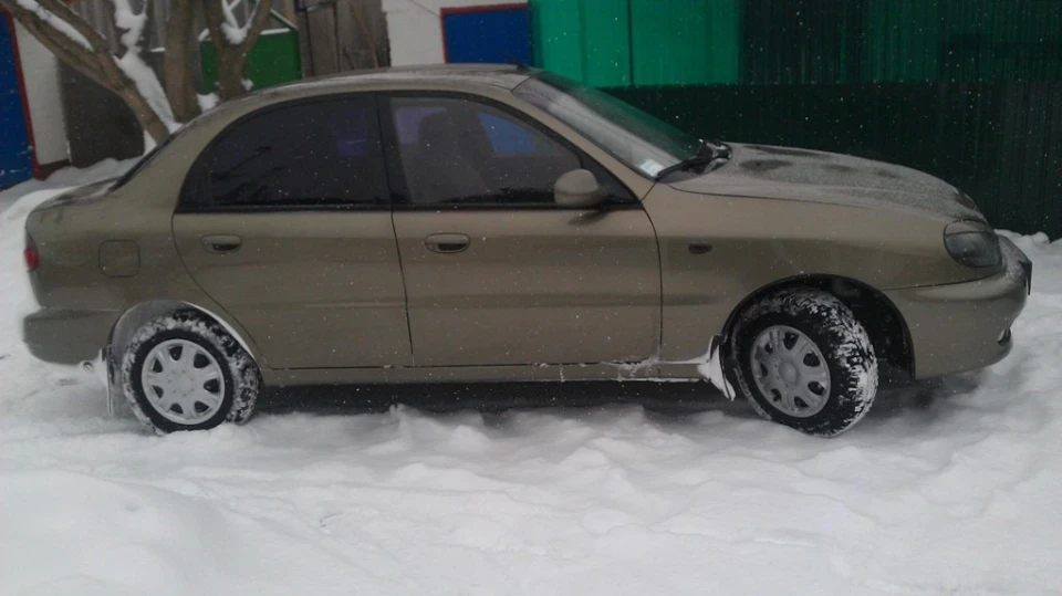 Daewoo Lanos скромняга (була 1.8L ) 4