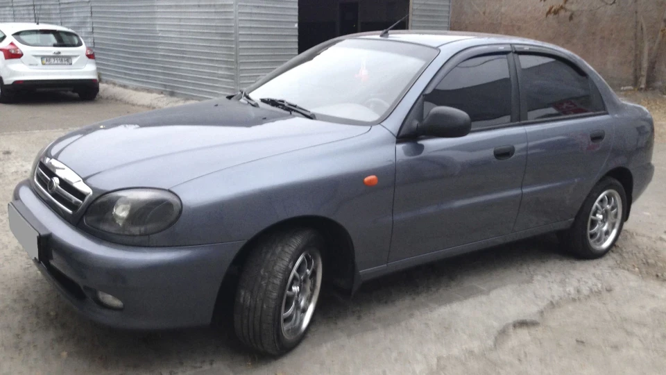 Daewoo Lanos SMOKE 16v 3