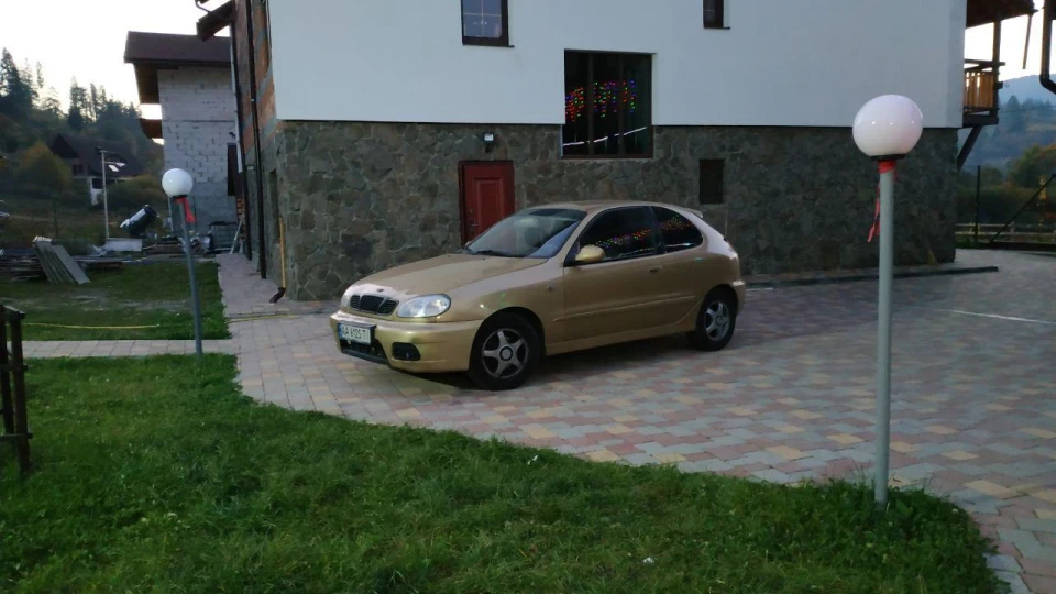 Daewoo Lanos Sport 1.6 16v AT 2
