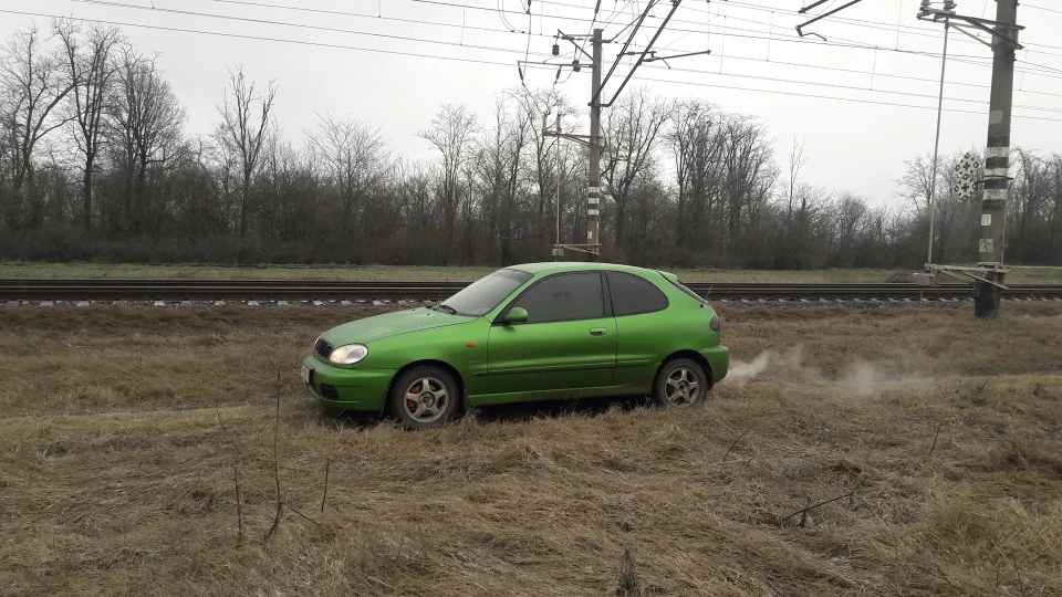 Daewoo Lanos Sport 3