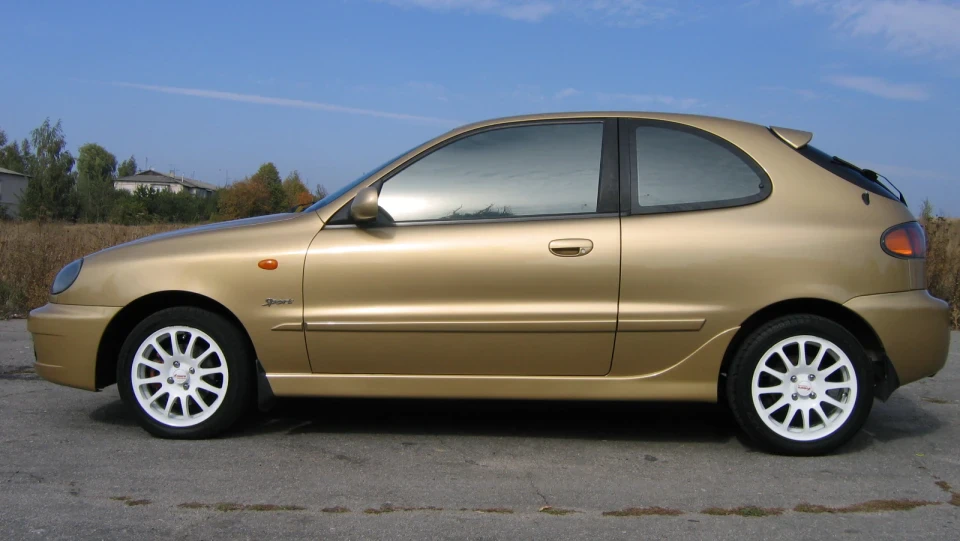 Daewoo Lanos Sport 2
