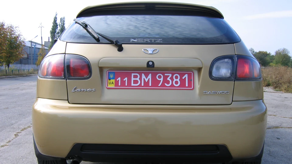 Daewoo Lanos Sport 4