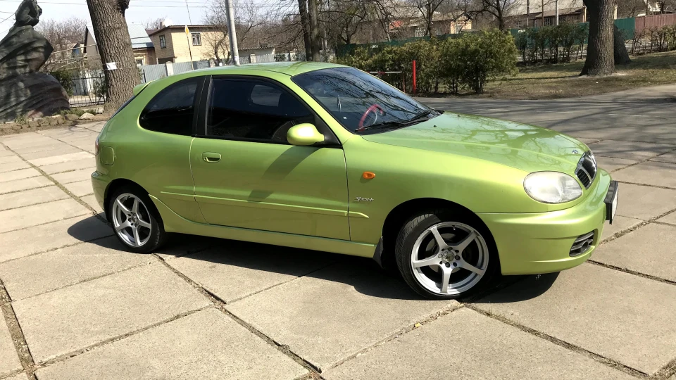 Daewoo Lanos Sport 2