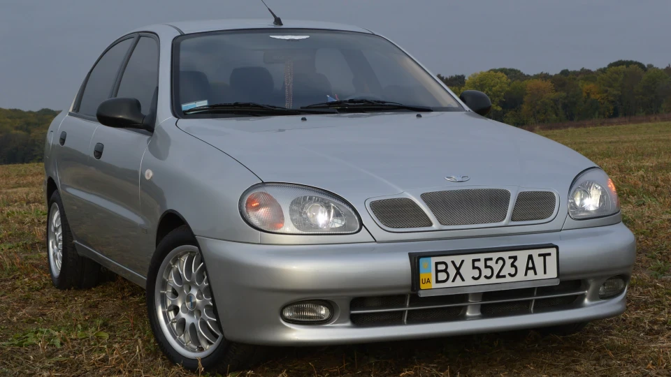 Daewoo Lanos Сріблястий 3