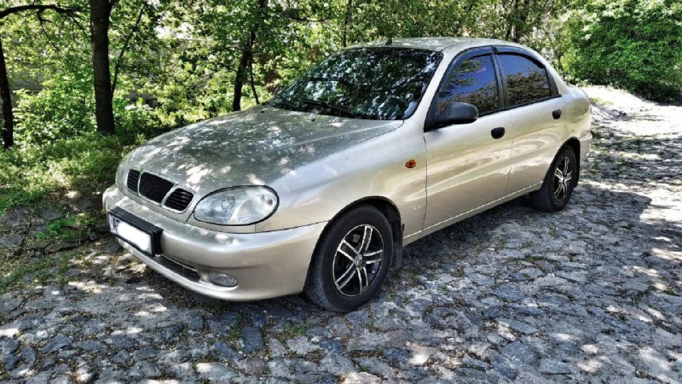 Daewoo Lanos SX 1.6 16V 3