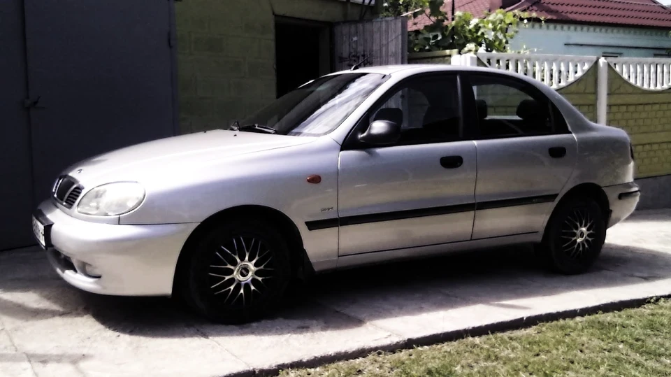 Daewoo Lanos SX-1.6 5