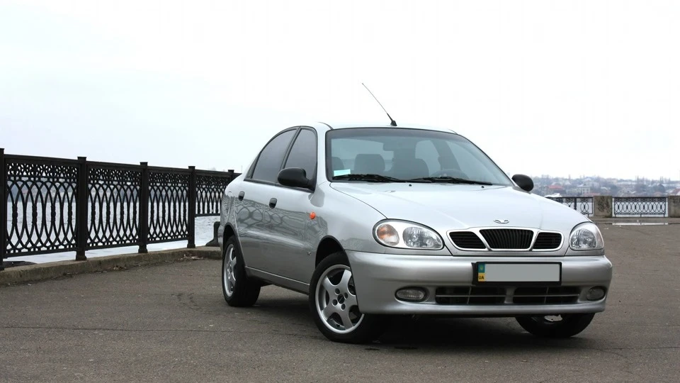 Daewoo Lanos SX 3