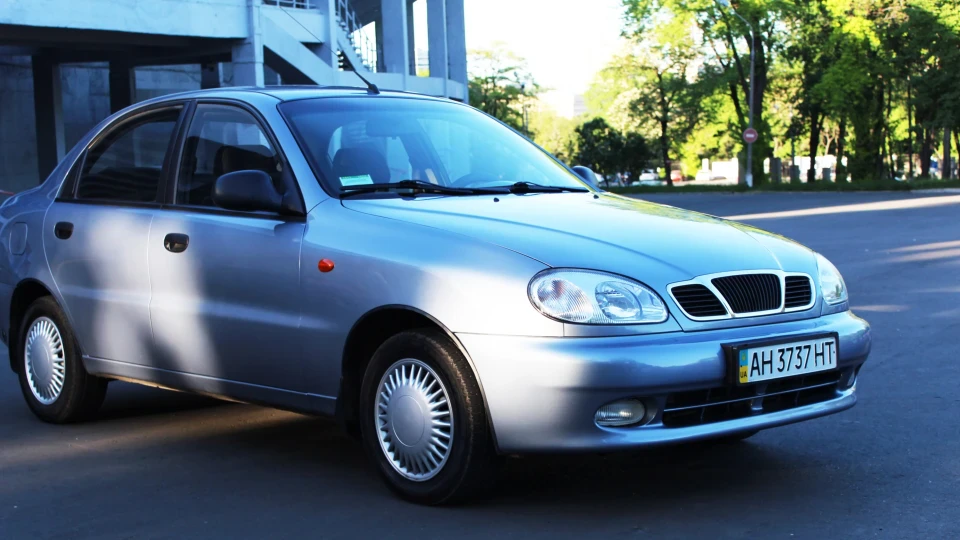Daewoo Lanos The Blue Lagoon 2