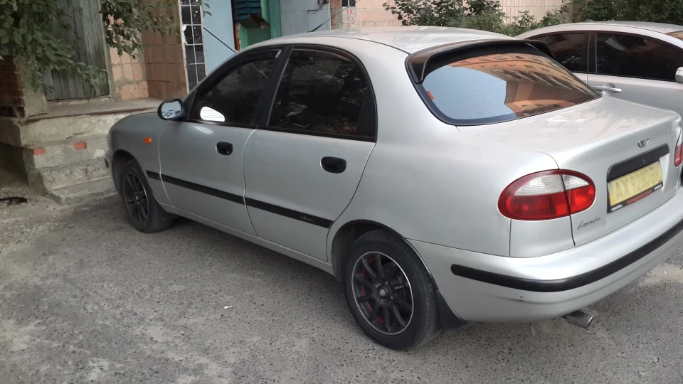 Daewoo Lanos The First One 2