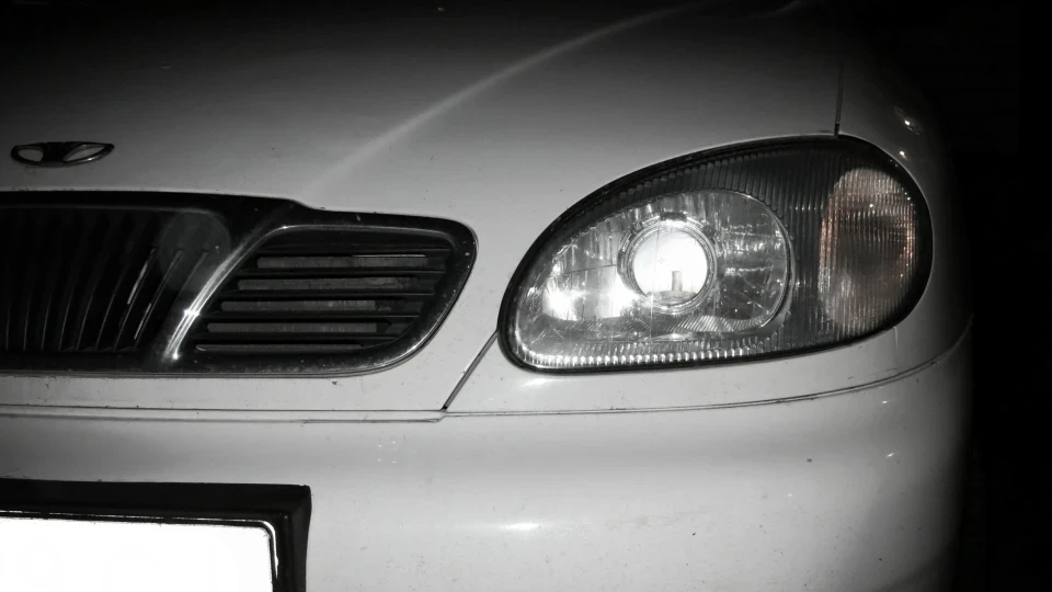 Daewoo Lanos White Smile 2