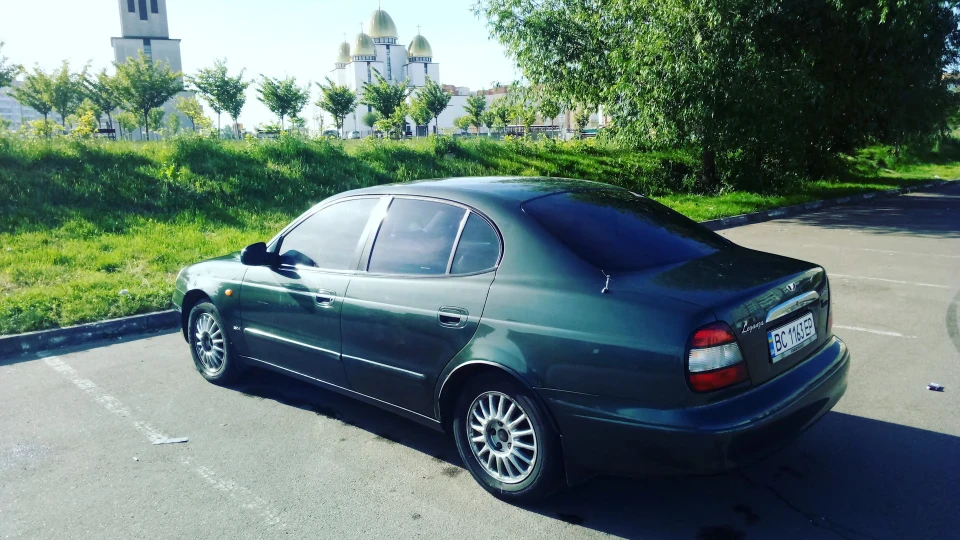 Daewoo Leganza