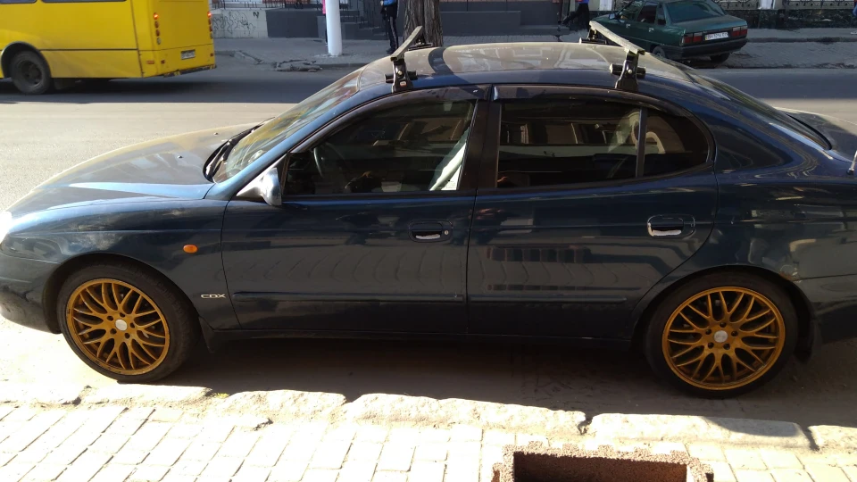 Daewoo Leganza