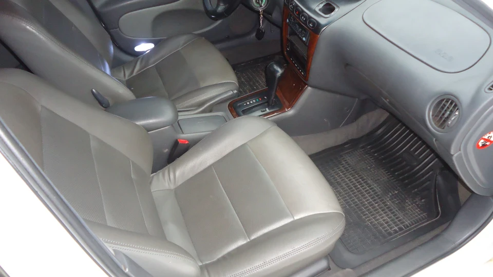 Daewoo Leganza Білосніжка 4