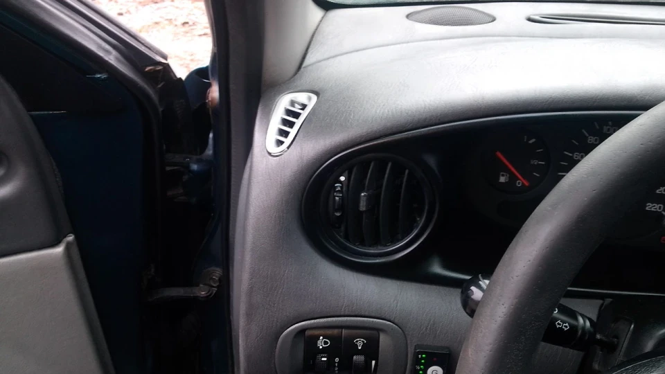 Daewoo Leganza monster car 4