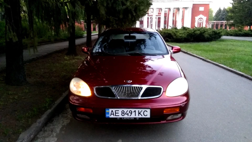 Daewoo Leganza стара, але не марна