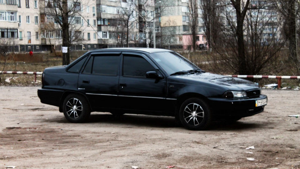Daewoo Nexia 4