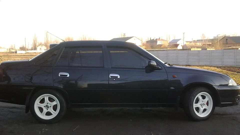 Daewoo Nexia 5