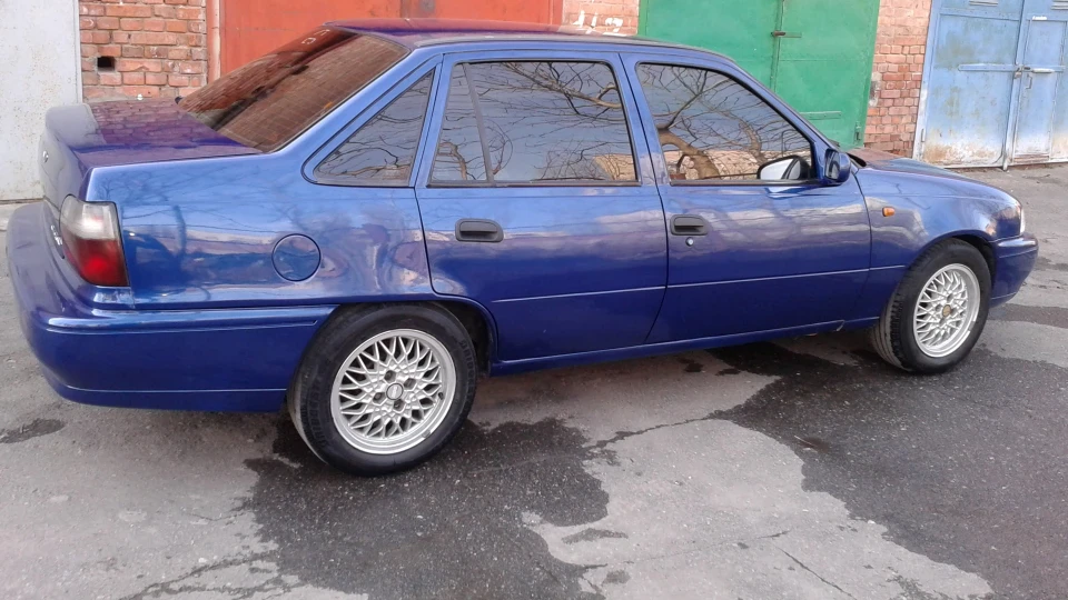 Daewoo Nexia 5