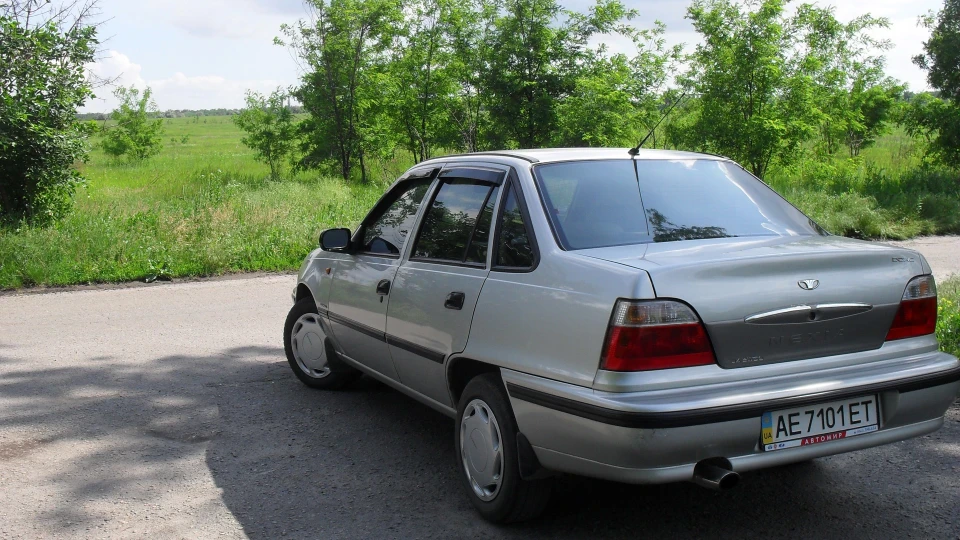 Daewoo Nexia 4