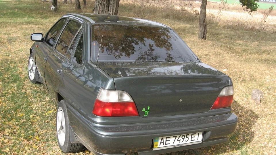 Daewoo Nexia 4