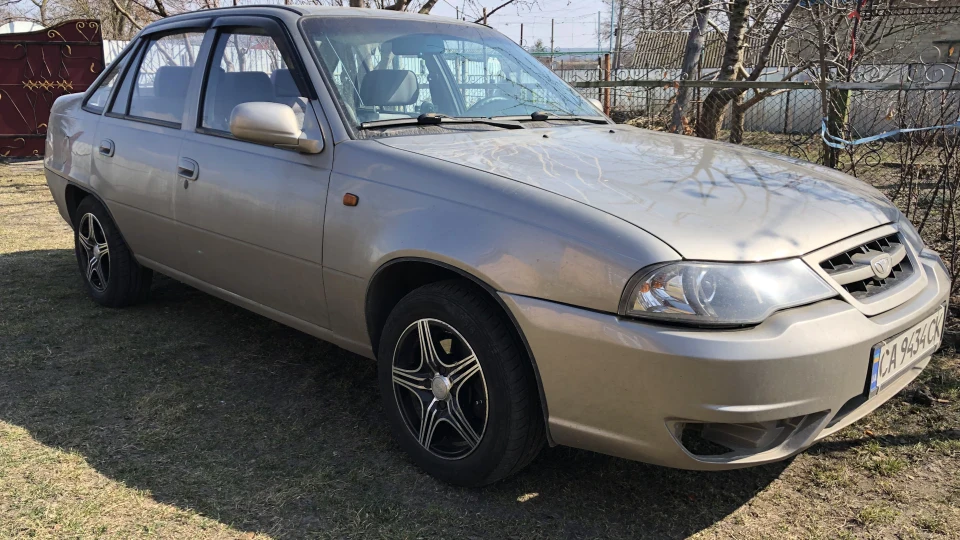 Daewoo Nexia 5