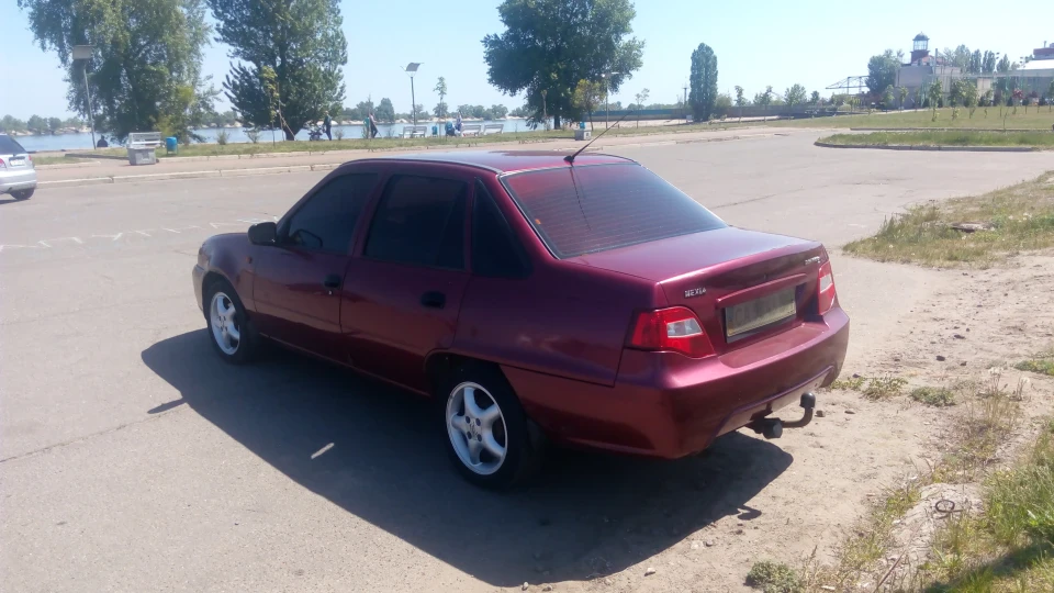 Daewoo Nexia 4